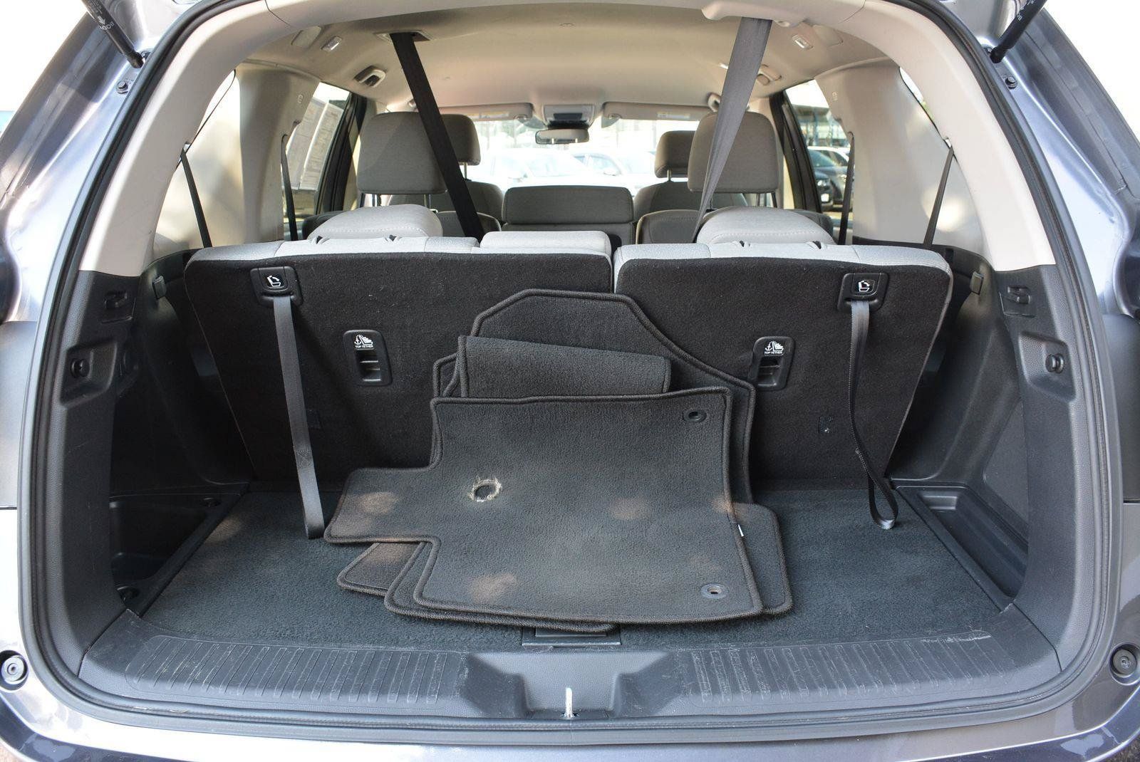 Used 2023 Honda Pilot LX image 17