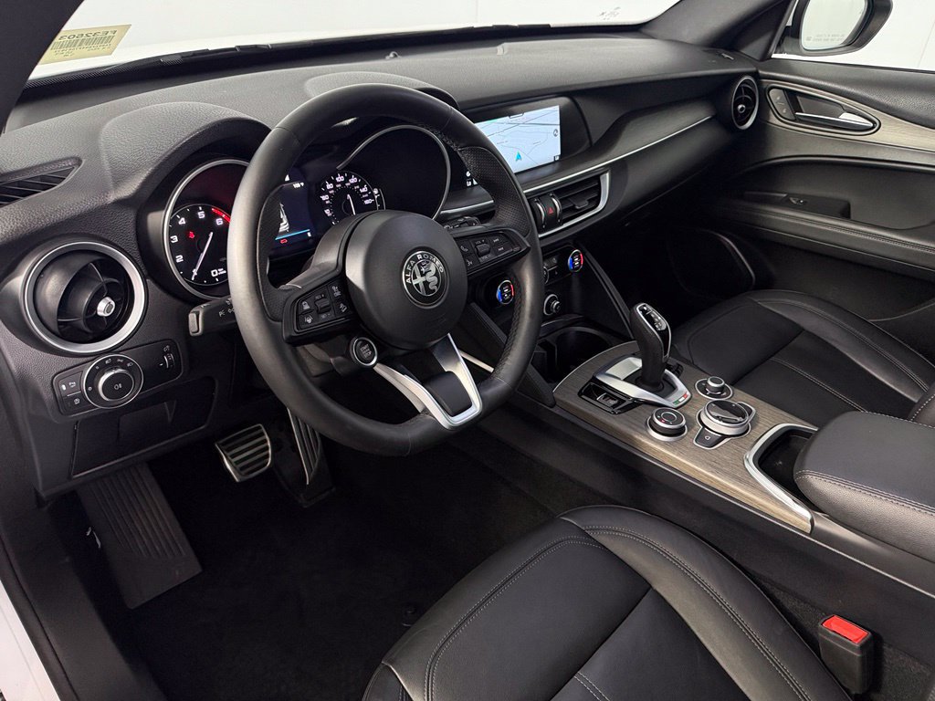 Used 2023 Alfa Romeo Stelvio Ti w/ Active Assist Plus Package AWD/4WD image 11