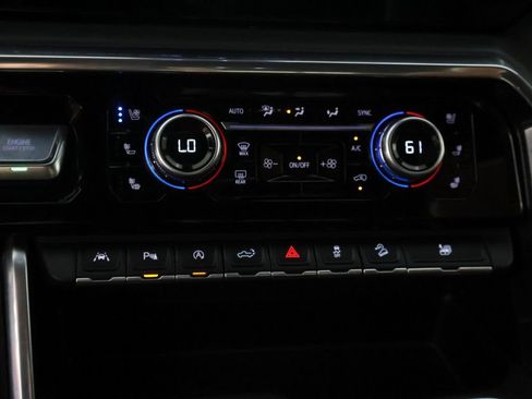 Used 2022 GMC Sierra 1500 Denali Ultimate AWD/4WD image 49