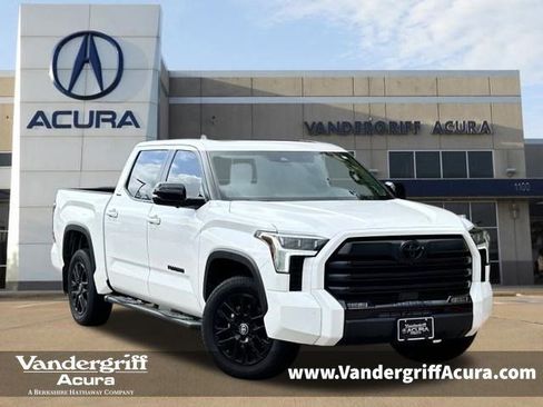 Used 2025 Toyota Tundra Limited image 1