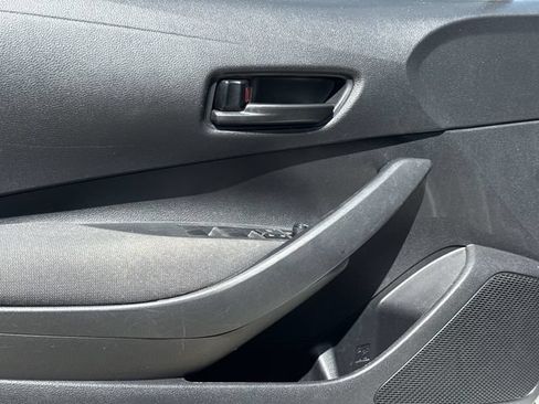 Used 2024 Toyota Corolla LE FWD image 23