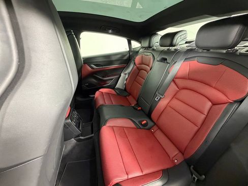 Certified 2025 Porsche Taycan AWD/4WD image 38