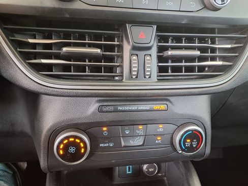 Used 2020 Ford Escape S FWD image 27