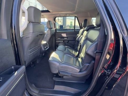 Used 2025 Ford Expedition Max Active image 20