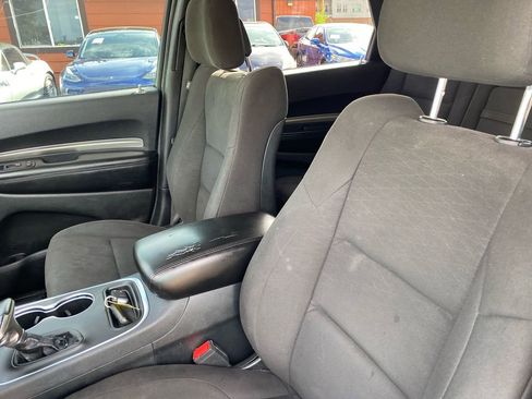 Used 2019 Dodge Durango SXT w/ 3rd Row Seating Group image 26