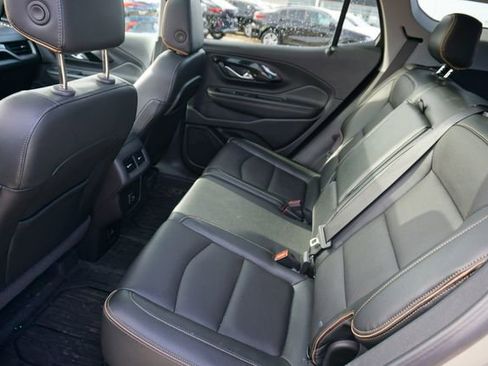 Used 2022 GMC Terrain AT4 w/ Infotainment Package II image 14