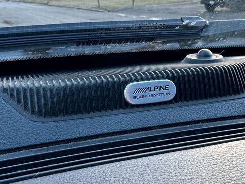 Used 2015 RAM 1500 Laramie w/ Convenience Group image 26