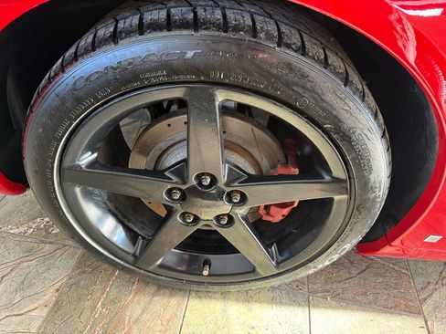 Used 2006 Chevrolet Corvette Coupe w/ Preferred Equipment Group image 20