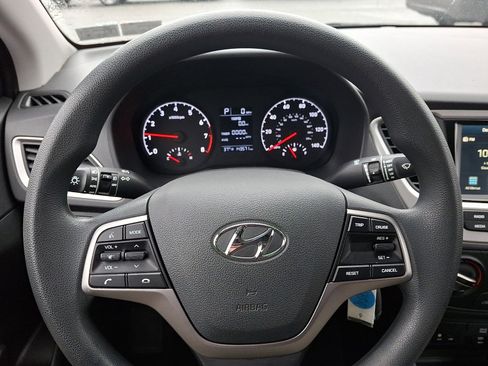 Used 2020 Hyundai Accent SEL image 19