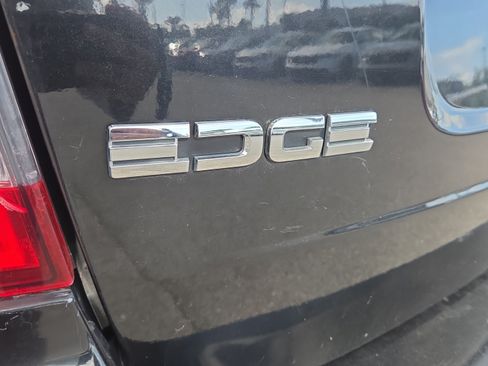 Used 2013 Ford Edge Limited AWD/4WD image 36
