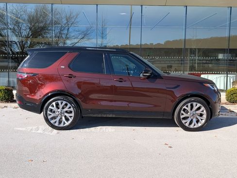 New 2026 Land Rover Discovery Limited Edition AWD/4WD image 7