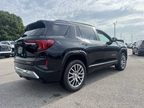 New 2026 GMC Terrain Denali w/ LPO, Floor Liner Package AWD/4WD image 7