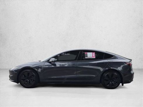Used 2025 Tesla Model 3 Long Range RWD image 9