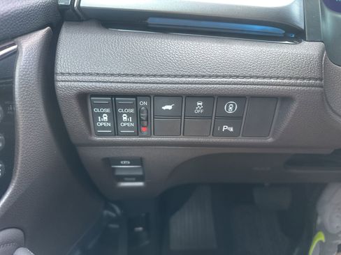 Used 2022 Honda Odyssey Touring image 27