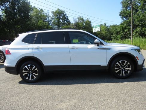 Used 2023 Volkswagen Tiguan S FWD image 4