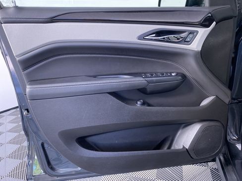 Used 2015 Cadillac SRX Premium image 13