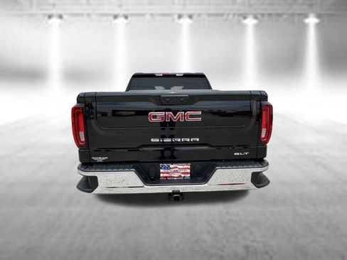 Used 2026 GMC Sierra 1500 SLT RWD image 5