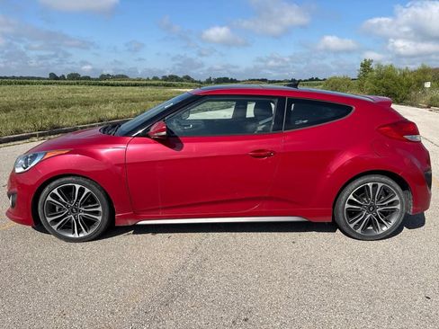 Used 2017 Hyundai Veloster Turbo w/ Tech Package 02 FWD image 8
