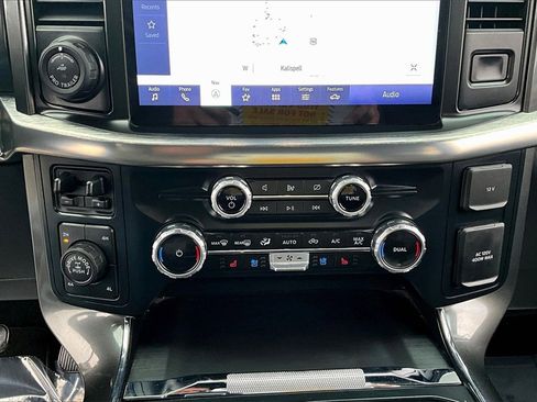 Used 2023 Ford F150 Lariat w/ FX4 Off-Road Package image 32