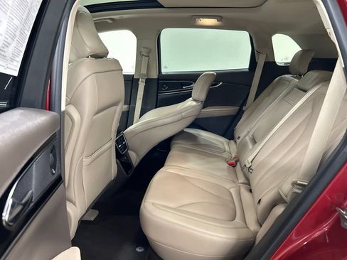 Certified 2021 Lincoln Nautilus Reserve AWD/4WD image 25