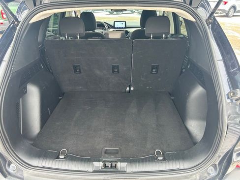 Used 2021 Ford Escape SE image 20