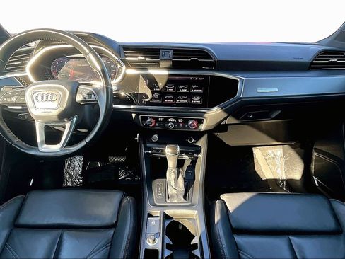 Used 2019 Audi Q3 2.0T Premium Plus image 14