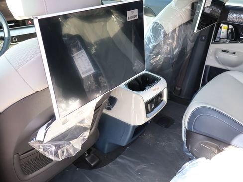 New 2026 Kia Carnival SX Prestige FWD image 13