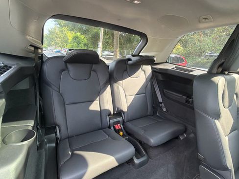 Certified 2023 Volvo XC90 B6 Plus w/ Protection Package Premier AWD/4WD image 21