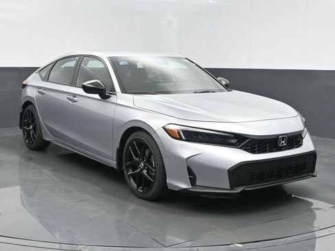 Used 2025 Honda Civic Sport image 1