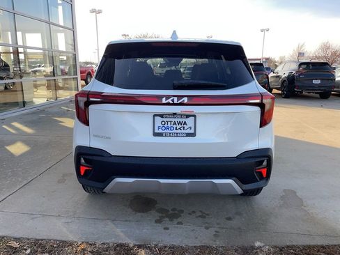 New 2026 Kia Seltos LX image 6