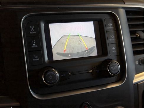 Used 2022 RAM 1500 Warlock AWD/4WD image 32