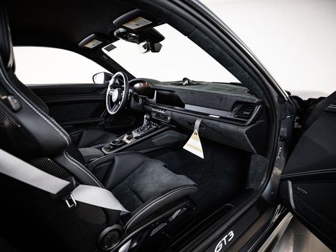 New 2026 Porsche 911 GT3 RWD image 27