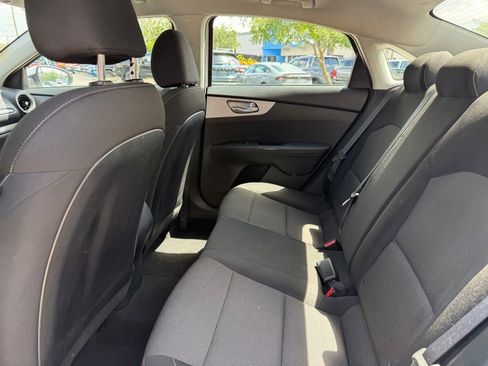 Used 2023 Kia Forte LXS FWD image 11