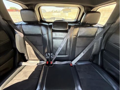 Used 2021 Jeep Grand Cherokee Laredo X image 8