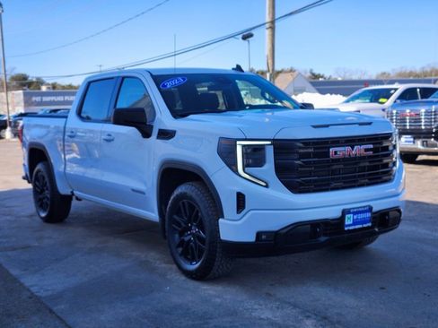 Used 2023 GMC Sierra 1500 Elevation image 7