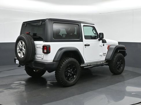 Used 2020 Jeep Wrangler Sport image 7