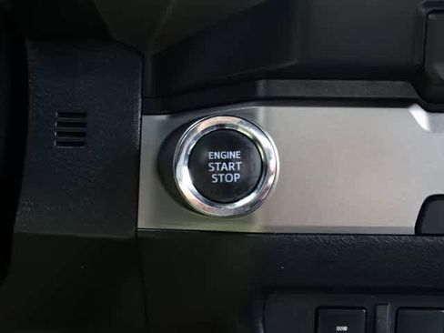 Used 2022 Toyota Tacoma Limited RWD image 31