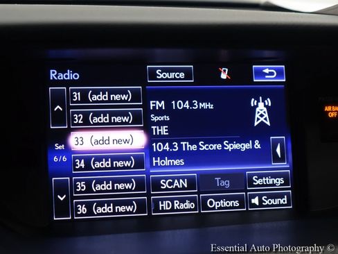 Used 2015 Lexus ES 350 w/ Luxury Package FWD image 17