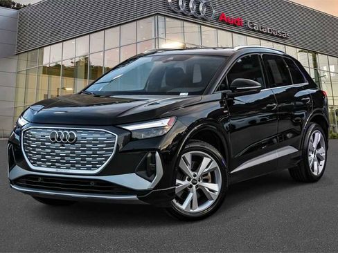 Used 2023 Audi Q4 e-tron Premium Plus image 1