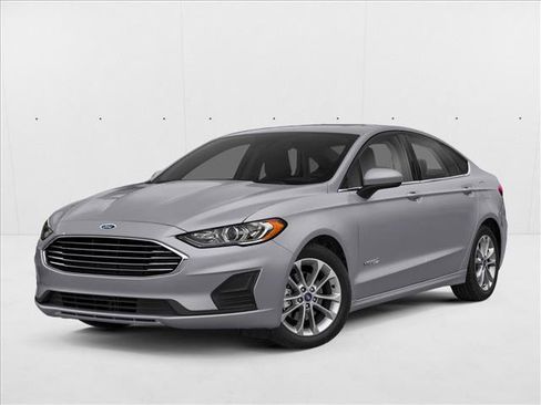 Used 2020 Ford Fusion SE image 1