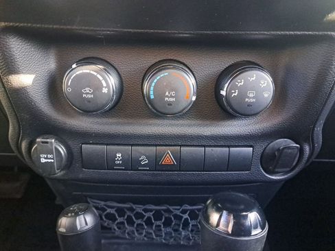 Used 2012 Jeep Wrangler Unlimited Sport w/ Max Tow Pkg image 22