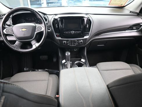 Used 2020 Chevrolet Traverse LT FWD image 39