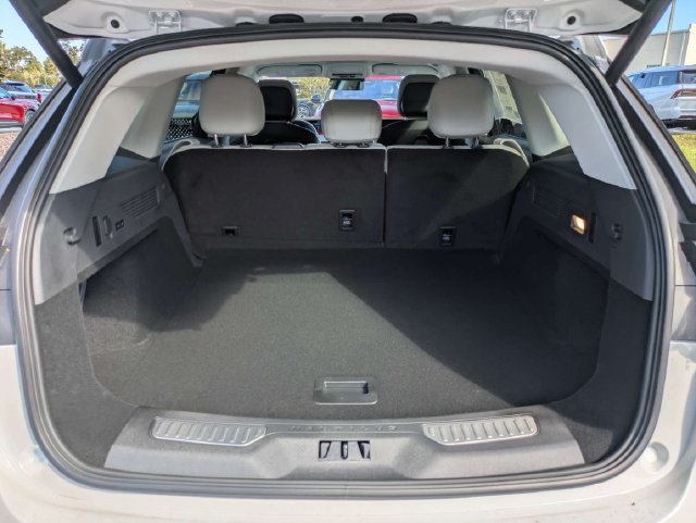 New 2026 Lincoln Nautilus Premier w/ Jet Appearance Package AWD/4WD image 13