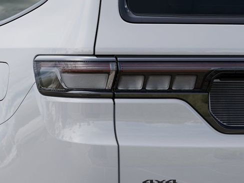 New 2026 Jeep Grand Wagoneer Limited AWD/4WD image 9