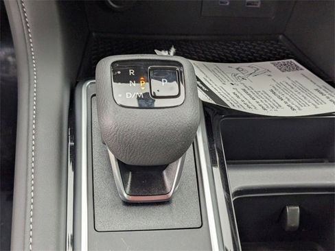 New 2025 Nissan Pathfinder SV w/ SV Premium Package image 24