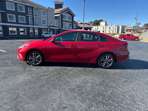 Certified 2024 Kia Forte LXS image 6