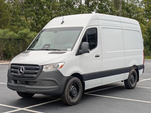 New 2025 Mercedes-Benz Sprinter 2500 image 5