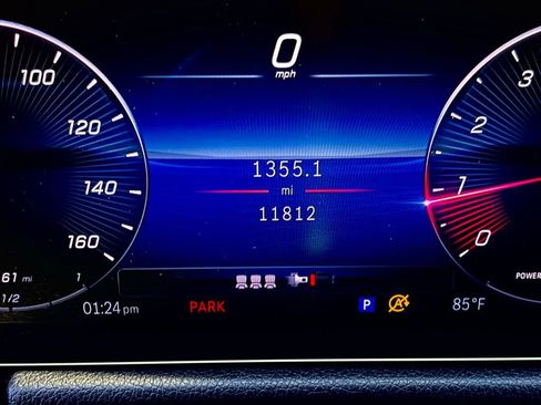 Used 2025 Mercedes-Benz GLA 250 image 13