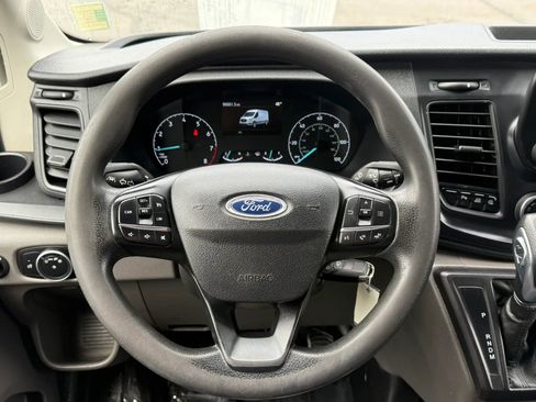 Used 2020 Ford Transit 250 Medium Roof image 10