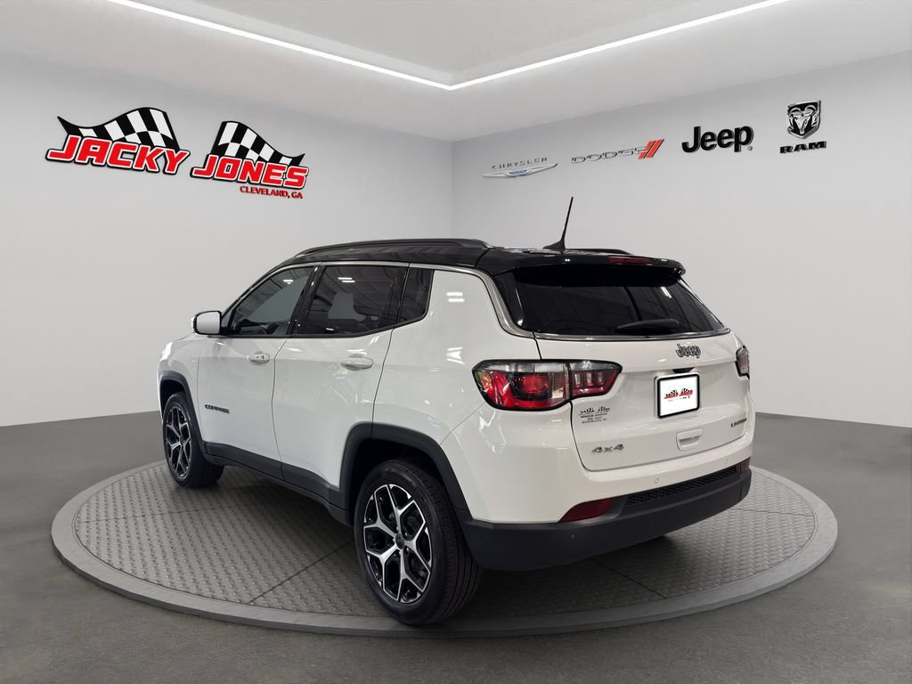 Used 2025 Jeep Compass Limited AWD/4WD image 7